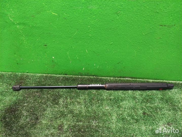 Амортизатор капота Mercedes Benz ML W164 2007