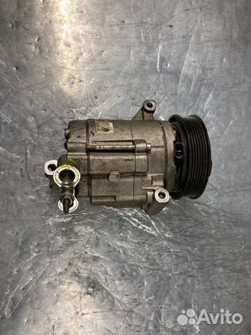 Компрессор кондиционера Opel Antara