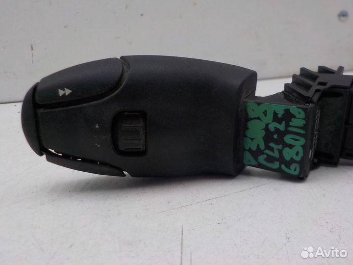 Переключатель Peugeot 3008 2010