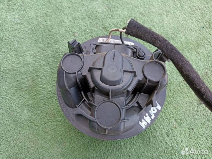 Моторчик отопителя Renault Logan седан 1.6 2006