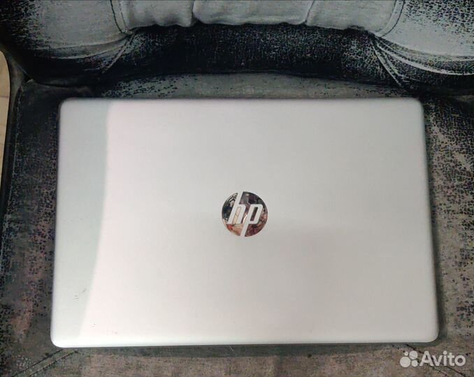 Ноутбук HP 15s-eq0001ur