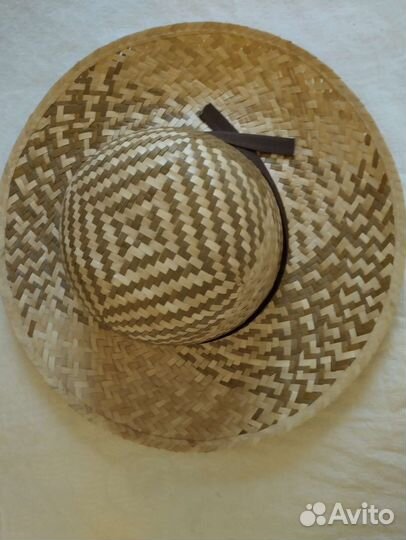 Шляпа женская соломенная
