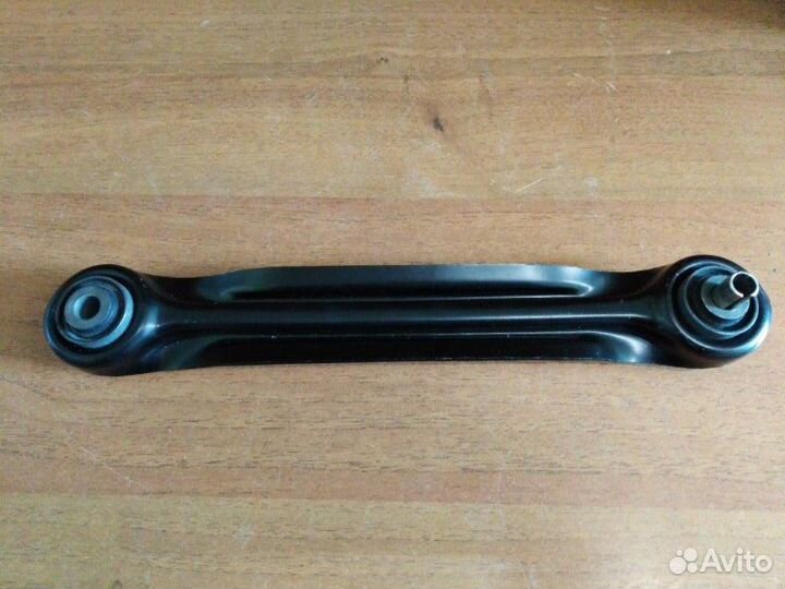 Рычаг подвески нижний задний Mercedes-Benz C-Class