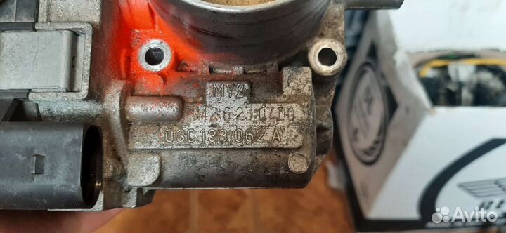 Дроссельная заслонка Volkswagen Golf 5 03c133062a