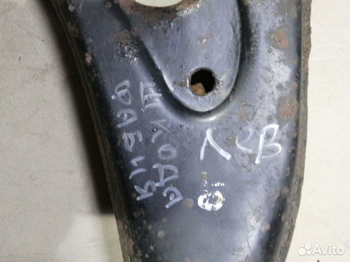 Рычаг подвески левый Skoda Fabia 1999-2007