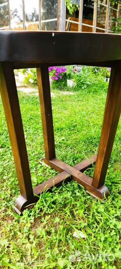 Стол журнальный из спила дерева