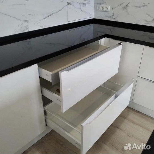 Кухонный гарнитур на заказ. Долговечные материалы