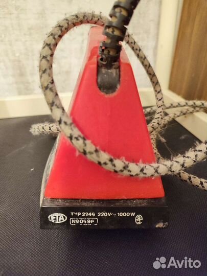 Утюг ETA 2246 220v 1000w