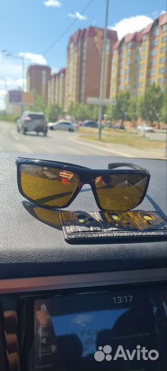 Солнцезащитные очки мужские