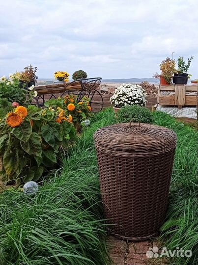 Корзина плетеная с крышкой для белья, игрушек