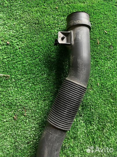 Патрубок интеркулера Opel Corsa D (2006—2010)