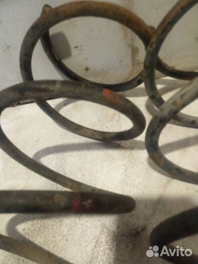 Пружины передние (комплект) Toyota Avensis (T220)