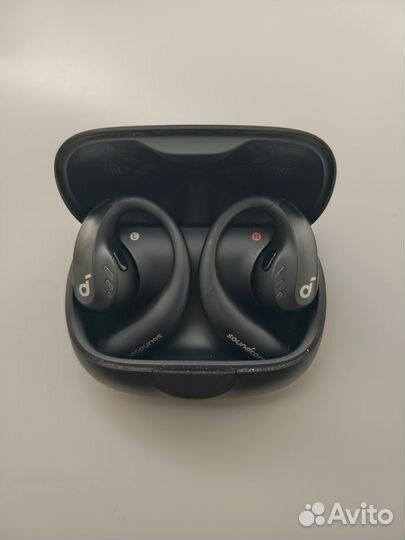 Беспроводные наушники soundcore aerofit pro