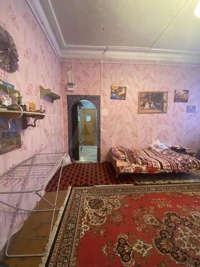 2-к. квартира, 59 м², 1/3 эт.