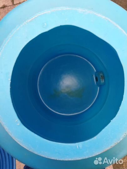 Продается бочка с краном на 160 литров