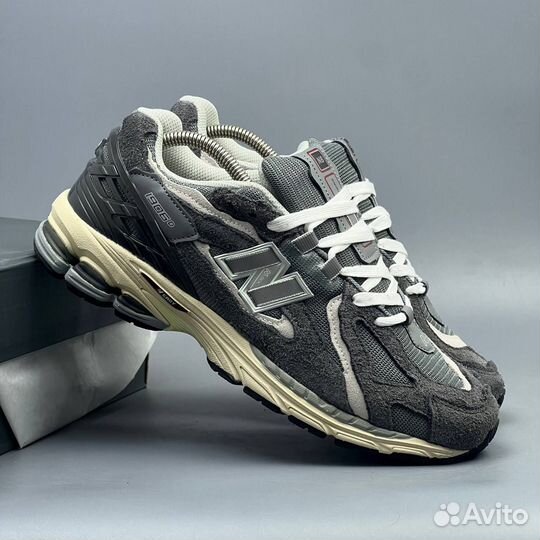 Кроссовки New Balance 1906R