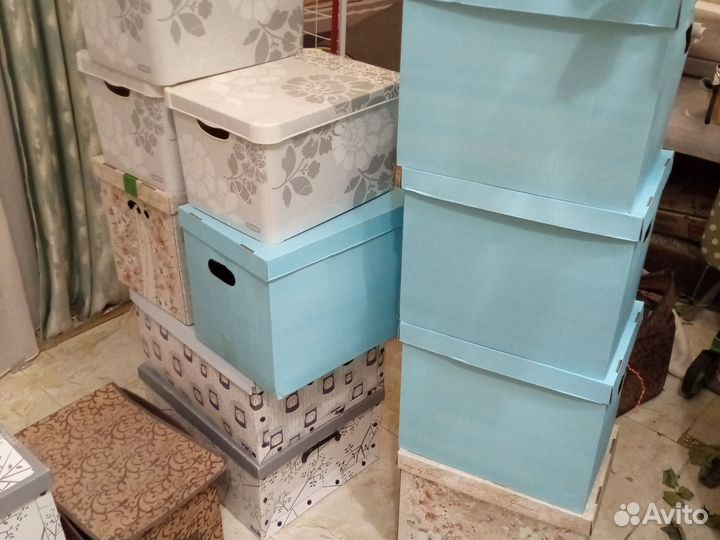 Коробки для хранения вещей