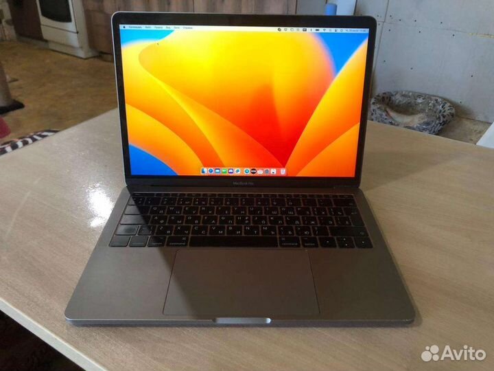 Ноутбук apple macbook pro 2017