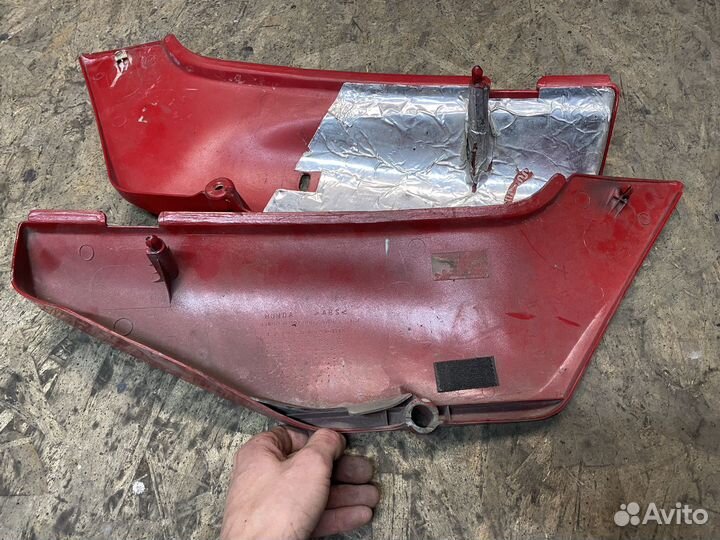 Боковой пластик Honda XL 600 V 400 transalp