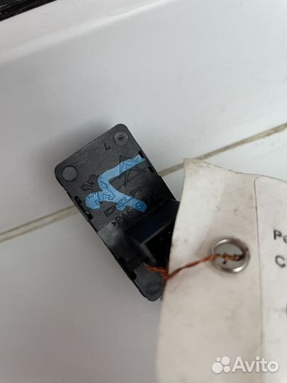 649031 Citroen-Peugeot кнопка стеклоподъемника