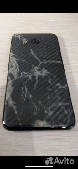 Корпус HTC U11