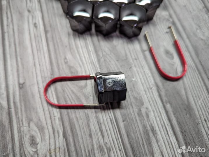 Колпачки на колесные гайки болты