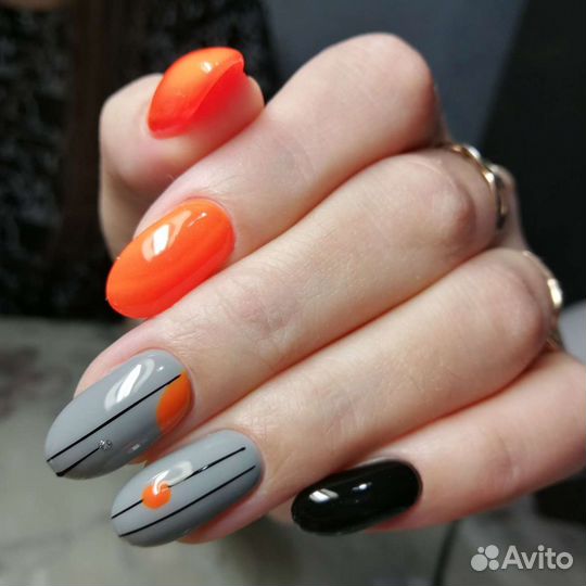 Маникюр и педикюр