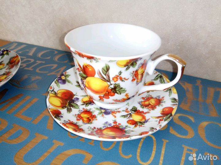 Набор чайный: 2кружки 2блюдца на подставке