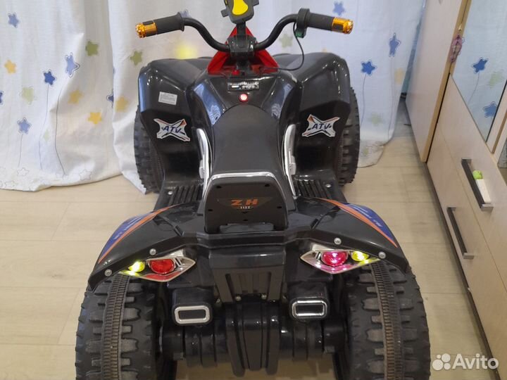 Детский электро квадроцикл бу