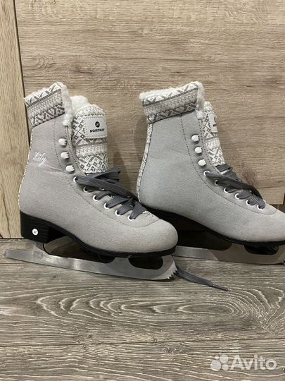 Коньки для девочки