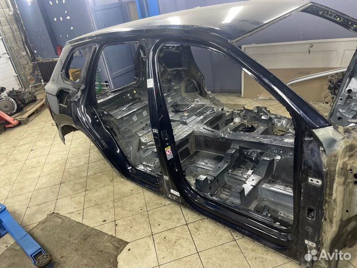 Стойка кузова правая Volkswagen Touareg CR7 cvmd