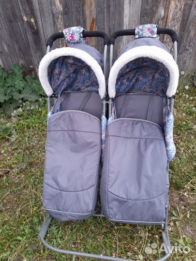 Санки для двойни