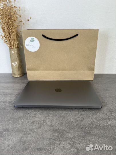 Macbook air 13 m1 8gb 256gb