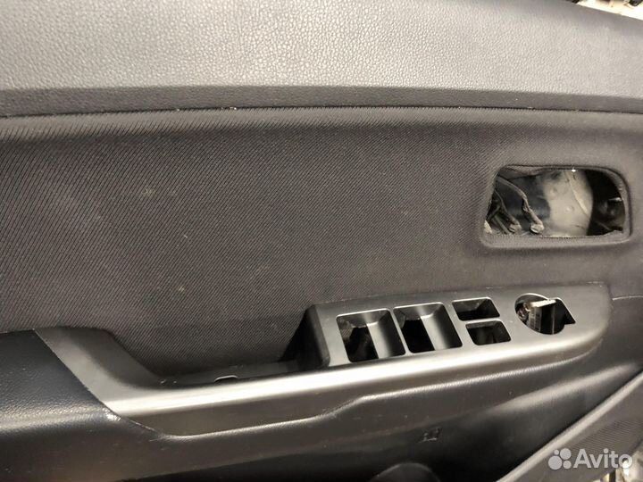 Комплект обшивок двери киа рио 3 рестайлинг