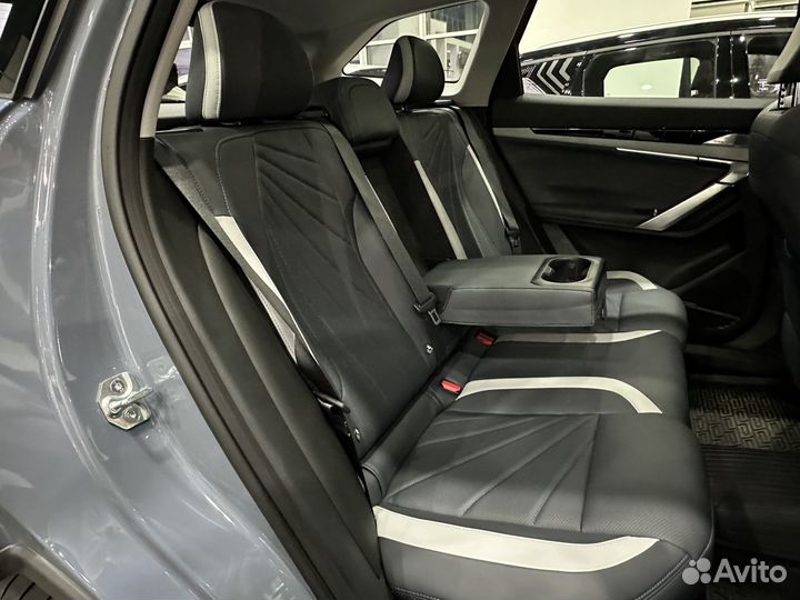 Geely Atlas 2.0 AT, 2024