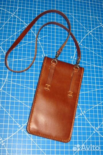Сумка-футляр из кожи для смартфона
