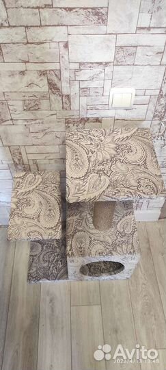 Когтеточка домик для кошки новый