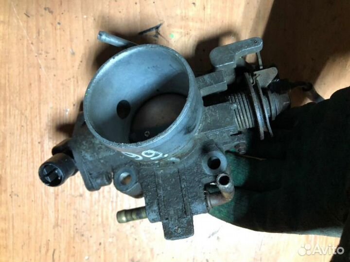 Заслонка дроссельная механическая Honda Civic 1988