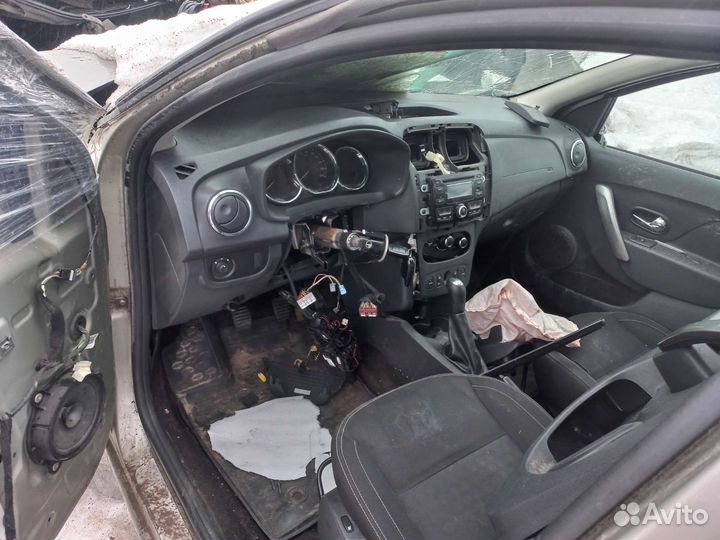 Разбор Рено Логан 2018 года