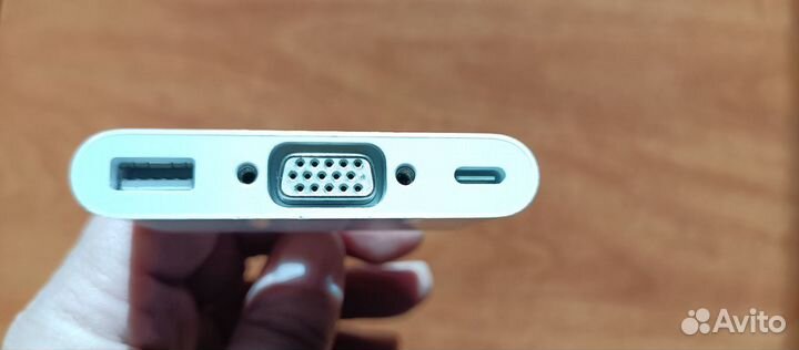 Переходник Apple Multiport Adapter USB-C to VGA