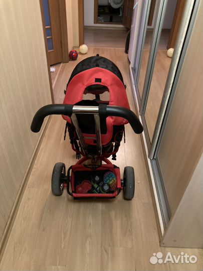 Детский велосипед с ручкой новый