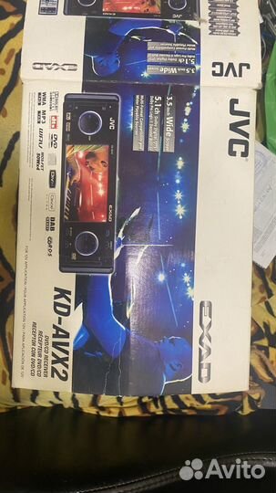 Гу с дисплеем JVC KD-AVX2