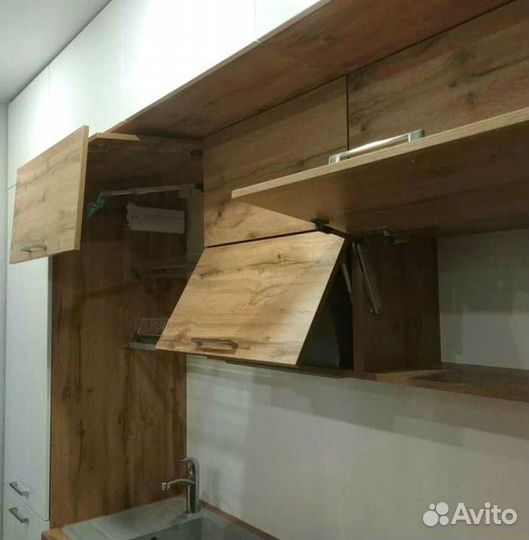 Кухни на заказ, кухонные гарнитуры под ключ