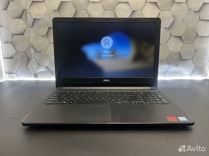 Ноутбук dell i5-8250u Radeon 520