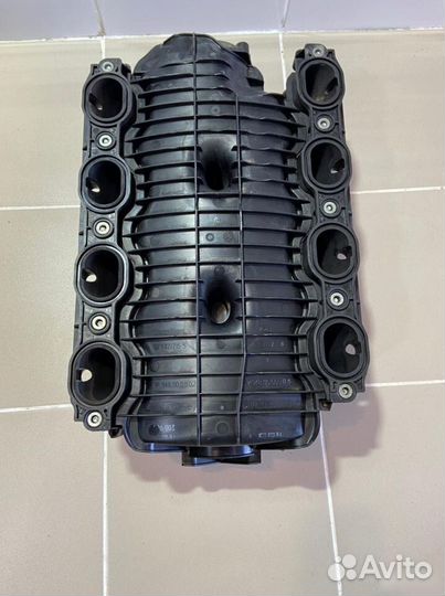 Впускной коллектор Porsche Cayenne 1