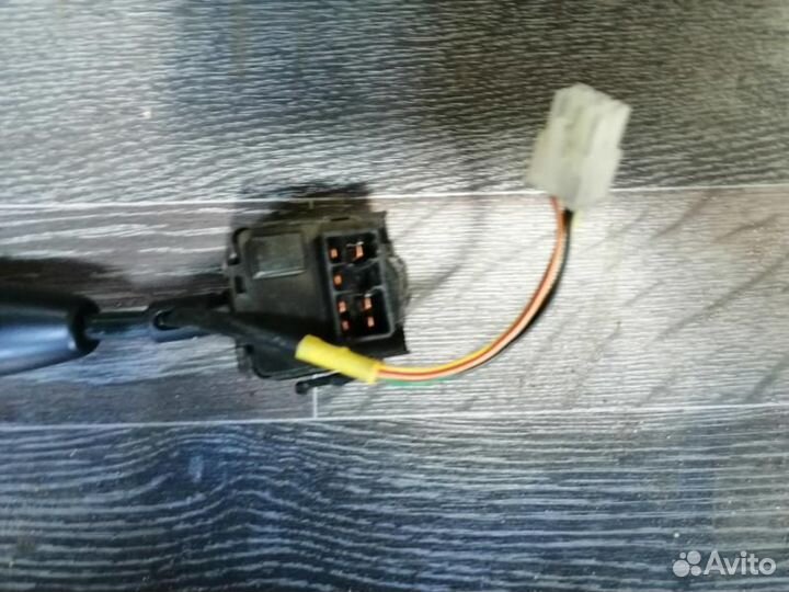 Переключатель поворотов Chevrolet Lanos