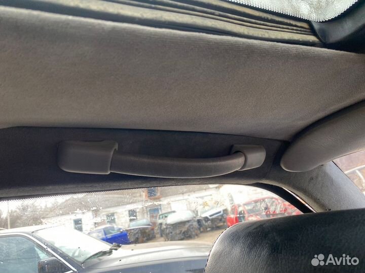 Ручки потолка Mercedes CL C140