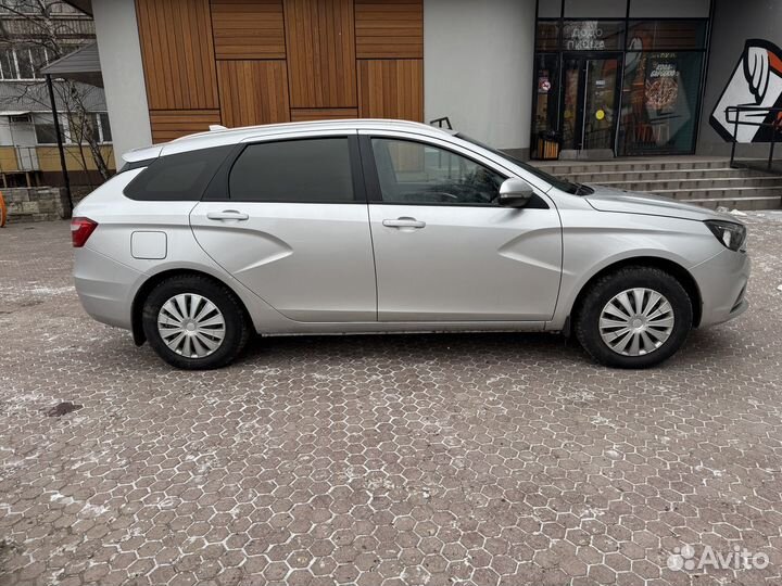 LADA Vesta 1.6 МТ, 2018, 124 000 км