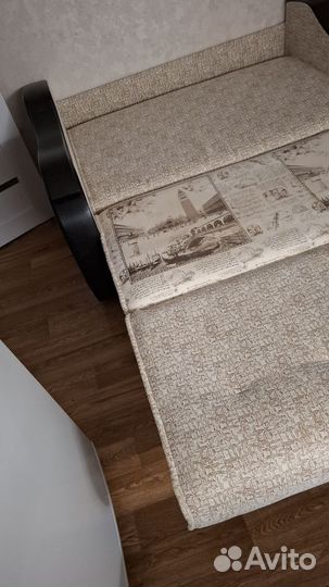 Продаю диван раскладной в хорошем состоянии