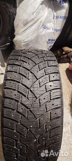 Zeta Antarctica Sport 235/45 R18